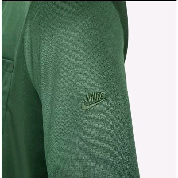Nike Size XXL Sportswear Tech Pack Men’s Dri-FIT 1/2-Zip Long-Sleeve Top Ca7 - Picture 4 of 12